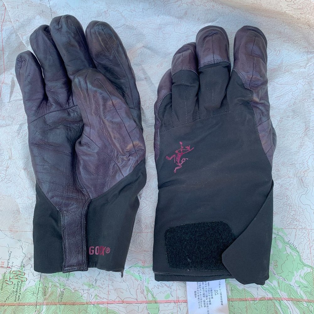 Arcteryx Vertical SV glove womens S/M